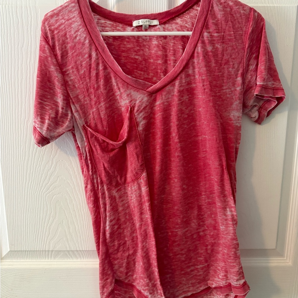 Z Supply Red Short Sleeve V-Neck Tee